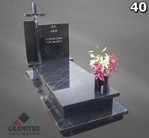 40 pomnik jednoosobowy klasyczny